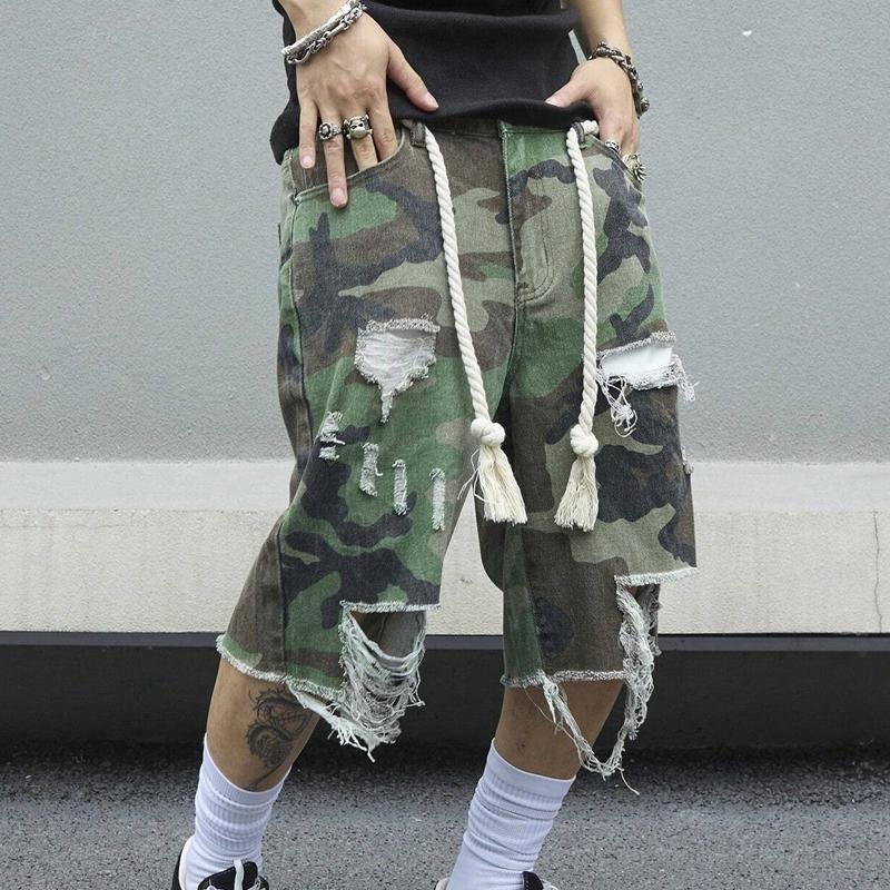 Men's Camouflage Washed Ripped Cropped Trousers 68486696Y